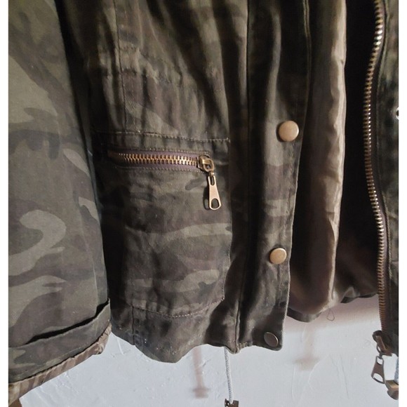 Zenana Outfitters  Jacket  Camouflage  Women's Size M,Pockers, Hoodie,17 Inch Of - Picture 16 of 16